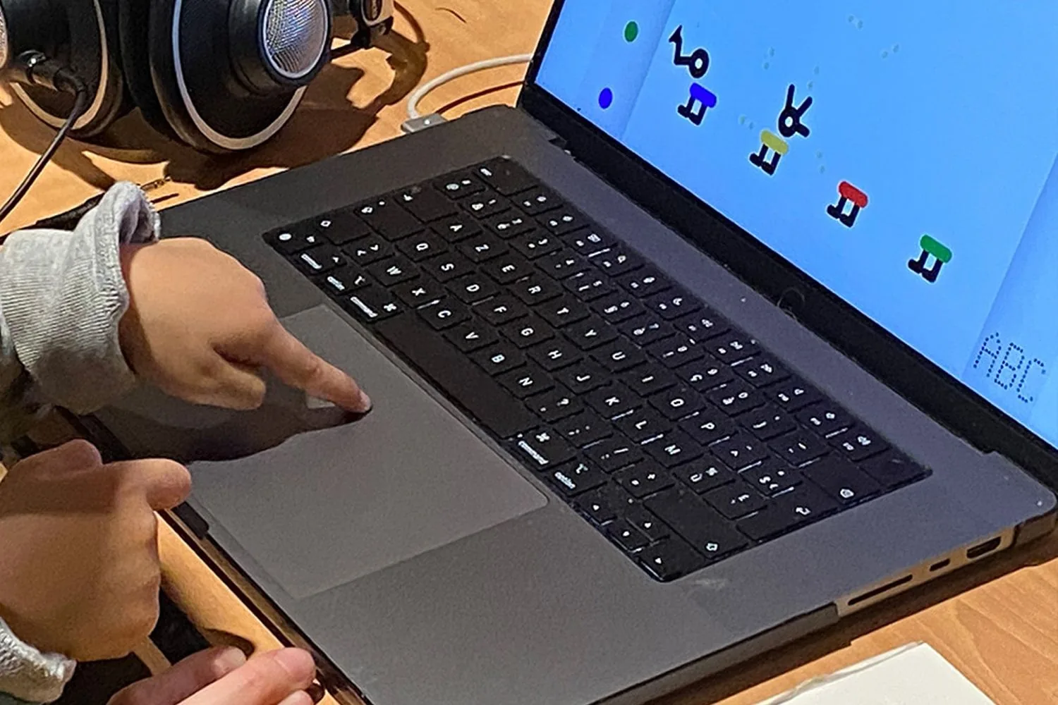 Mon premier studio électro : l’application testée en atelier