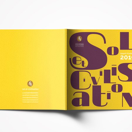 Livret jaune avec le texte violet en gras « Sol et Civilisation 2019 » bien en évidence sur la couverture, présentant un design élégant par un studio renommé. Limbus Studio