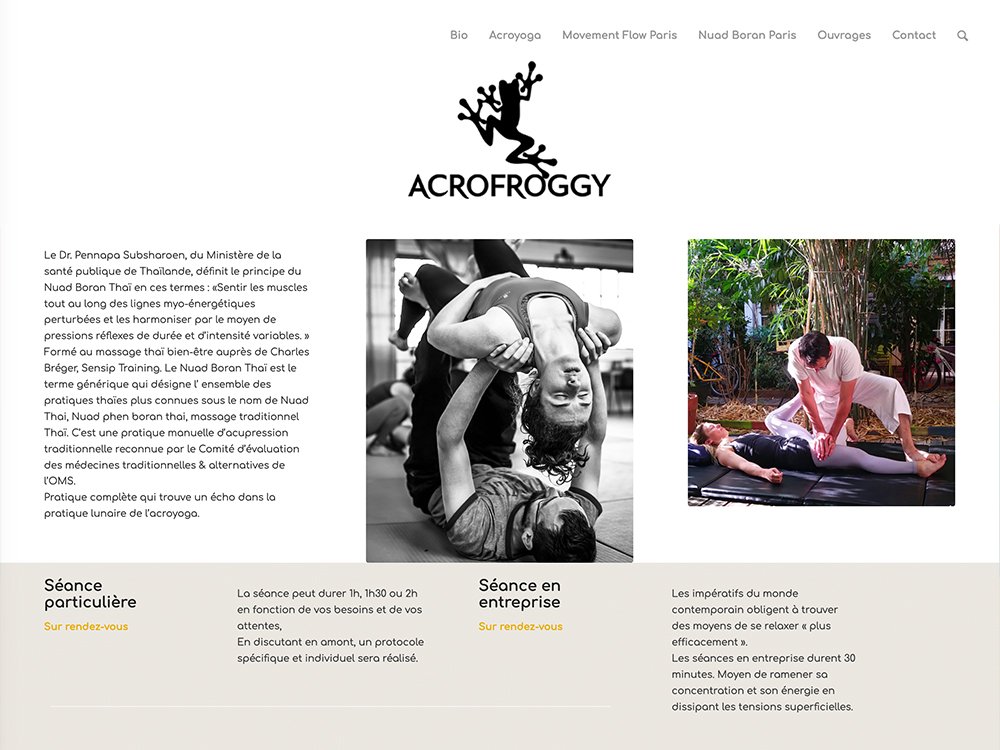 Le site Web, conçu avec WordPress, présente le logo d'Acrofroggy, une masseuse qualifiée effectuant des soins corporels et un texte engageant sur les services d'acroyoga et de massage. Son design élégant invite les utilisateurs à explorer le bien-être holistique en toute transparence. Limbus Studio