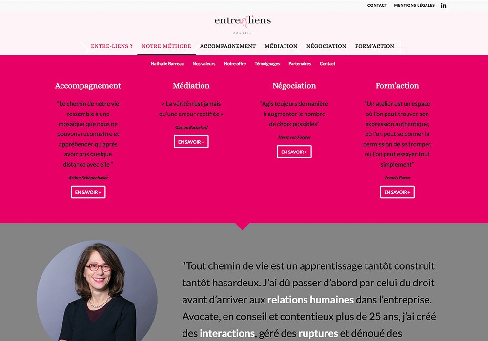 Capture d'écran d'un site Web d'un studio de design présentant du texte français sur des services tels que la médiation et la négociation, accompagné de la photo d'une femme. Limbus Studio