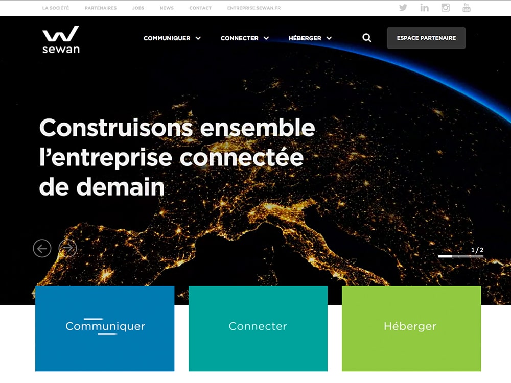 Page d'accueil du site Sewan avec vue nocturne de la Terre et texte : "Construisons ensemble l'entreprise connectée de demain avec notre agence spécialisée. Limbus Studio