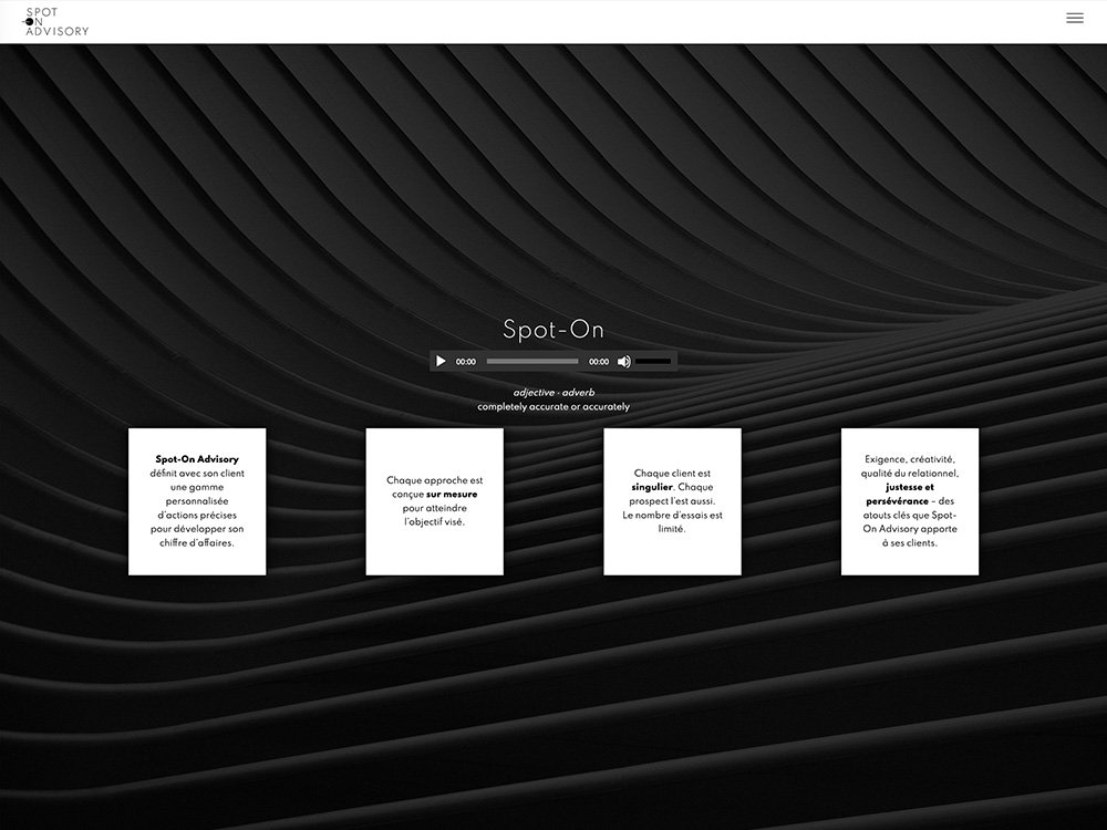 Site Web noir avec un fond ondulé et des zones de texte blanches, présentant du contenu et des définitions liés à l'entreprise. Découvrez une conception homogène qui améliore votre compréhension des concepts clés. Parfait pour les passionnés de création et d'exploration du potentiel illimité de WordPress. Limbus Studio